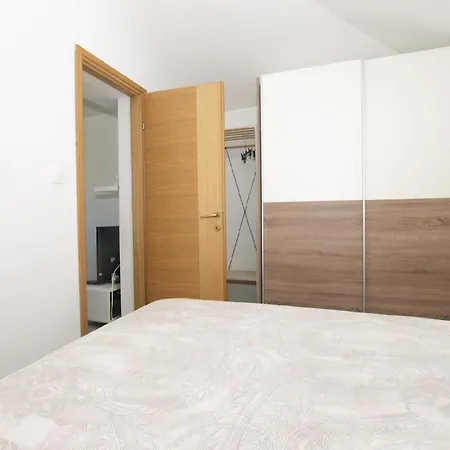 Fuer 3 Personen Ca 40 Qm In Pula, Istrien Istrische Riviera Holiday home