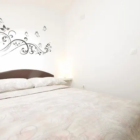 Fuer 3 Personen Ca 40 Qm In Pula, Istrien Istrische Riviera *