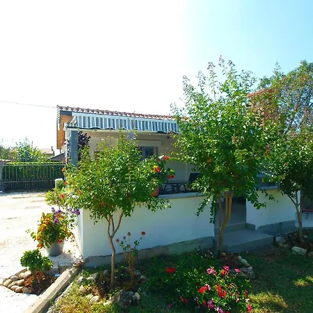 Fuer 3 Personen Ca 40 Qm In Pula, Istrien Istrische Riviera *