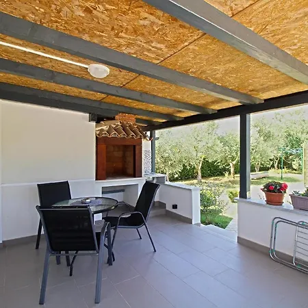 Holiday home Fuer 3 Personen Ca 40 Qm In Pula, Istrien Istrische Riviera